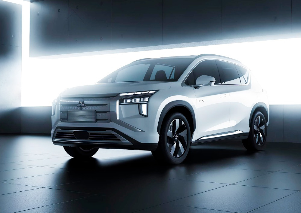 Mitsubishi Airtrek -koeajo: sähköinen kompakti SUV