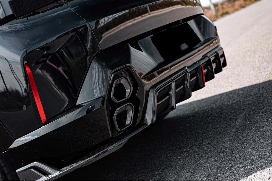 BMW XM G09 2022– Takapuskurin diffuusori AE (hiilikuitu) Image