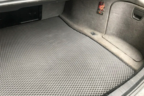 BMW 7-sarja E65/66 2001–2008 EVA-tavaratilan matto (E65, harmaa) kuva 3