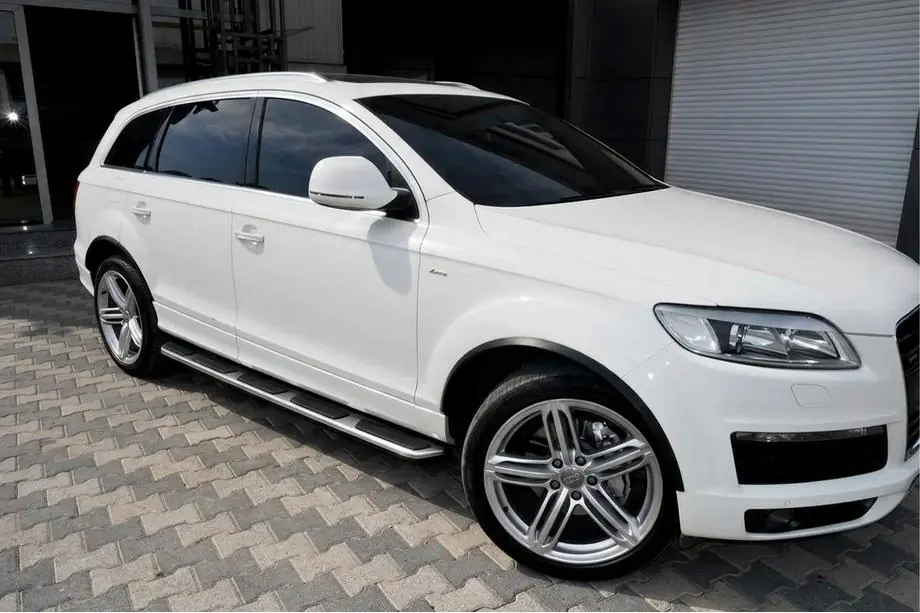Audi Q5 2008–2017 OEM sivuaskelmat (ilman kiinnikkeitä, 2 kpl, alumiini) Image