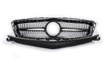 Mercedes CLS C218 2011–2018 Poistotuote: Etusäleikkö 2011-2014 (Diamond Silver) kuva 1