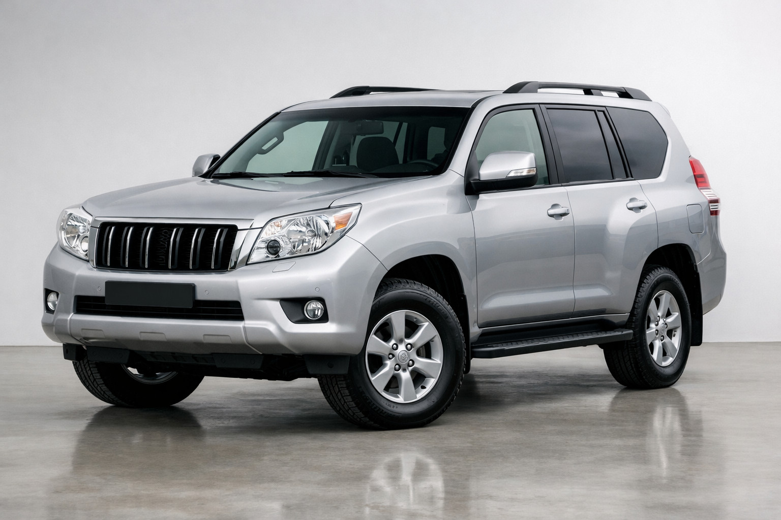 Toyota Land Cruiser Prado 150 2009-2023 -koeajo: kannattaako edellinen sukupolvi?