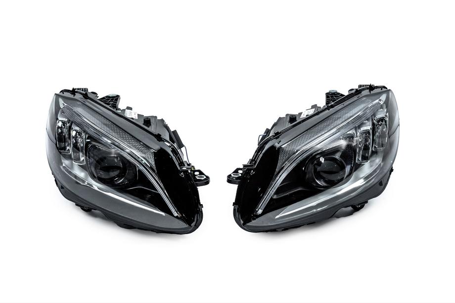 Mercedes C-class W205 2014–2021 Etuajovalot Full LED -moduuleilla (HALOGEN-malleihin, 2 kpl) Image