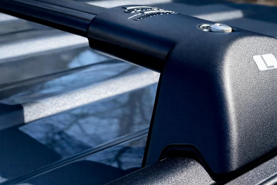 Ford Explorer 2019– Kattotelineen poikkitangot integroiduille kattokaiteille OEM (2019-2023, 2 kpl) Musta Kuva 6