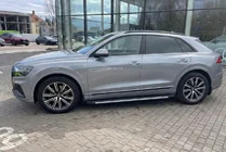 Audi Q8 2018– Bosphorus Grey sivuaskelmat (2 kpl, alumiini) kuva 1