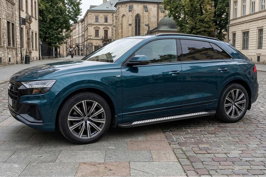 Audi Q8 2018– Sivuporrastangot Vision New Black (2 kpl, alumiini) Image