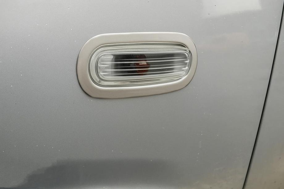 Volkswagen UP 2011–2023 Suuntavilkun kehykset (2 kpl, ruostumaton teräs) Image