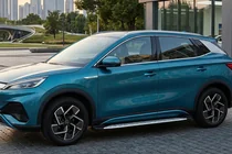 BYD Atto 3 2021– Sivuporrast Shining V1 (2 kpl, alumiini) kuva 1