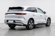 BYD Tang 2025– Sivuporrastangot Vision New Black (2 kpl, alumiini) kuva 1