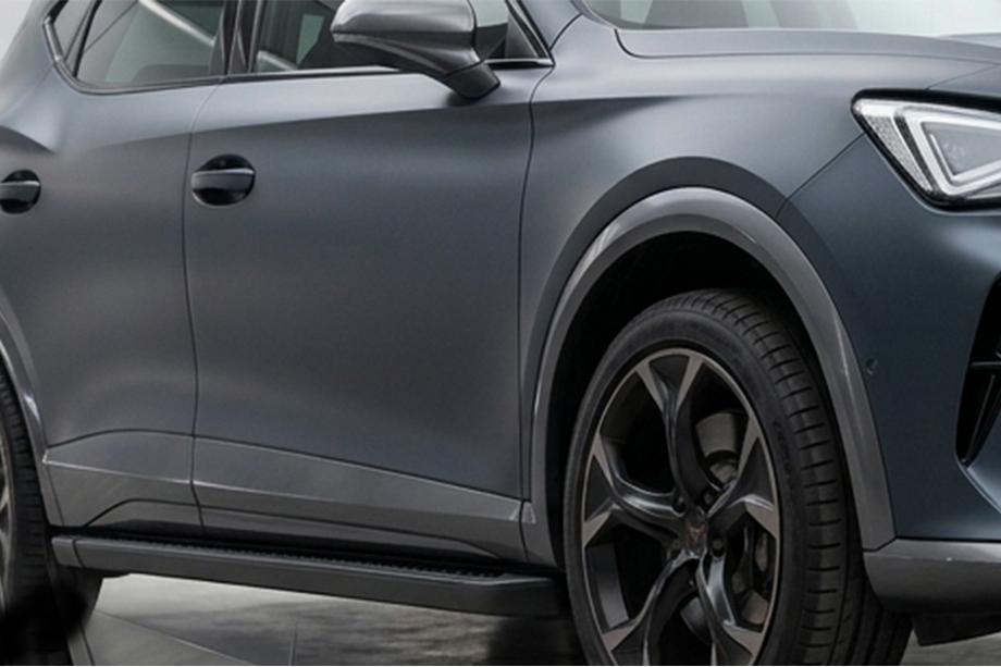 Cupra Formentor 2020– Allmond Black sivuportaat (2 kpl, alumiini) Kuva 1