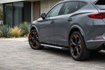 Cupra Formentor 2020– Sunrise sivuportaat (2 kpl, alumiini) kuva 1