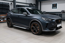 Cupra Formentor 2020– Sivuaskelmat Vision New Grey (2 kpl, alumiini) kuva 1