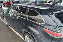 Toyota Highlander 2013–2019 Kattotelineen poikkitangot integroituihin kattokaiteisiin OEM (2 kpl) Harmaa kuva 7