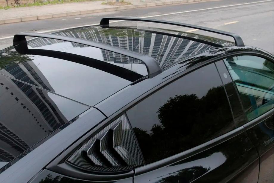 Tesla Model 3 2017– Lukittavat OEM-poikittaispalkit alkuperäisiin kiinnityspisteisiin (2 kpl) Image