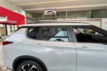 Mitsubishi Outlander 2021– Integroidut kattokaiteet OEM (2 kpl) Harmaa kuva 5
