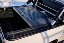 Mitsubishi L200 2015–2024 OEM-rullakansi (manuaalinen, kahvalla ja lukolla) kuva 5
