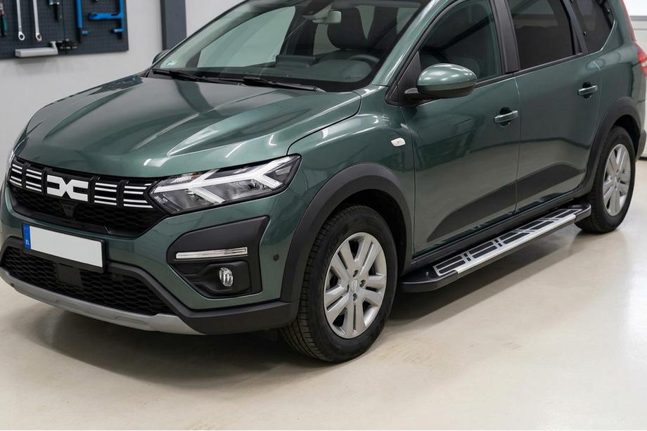 Dacia Jogger 2022– Sunrise sivuportaat (2 kpl, alumiini) Kuva 1
