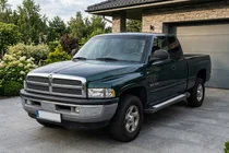 Dodge RAM (BR/BE) 1994–2002 Sivuporrastangot Vision New Black (2 kpl, alumiini) kuva 1