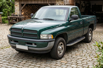 Dodge RAM (BR/BE) 1994–2002 Maydos V1 sivuportaat (2 kpl, alumiini ↗ ruostumaton teräs) kuva 1