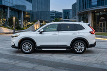 Honda CRV 2022– Allmond Grey -sivukynnykset (2 kpl, alumiini) kuva 1