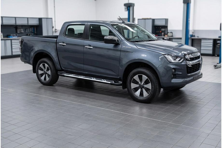 Isuzu D-Max 2019– Sunrise sivuportaat (2 kpl, alumiini) Image