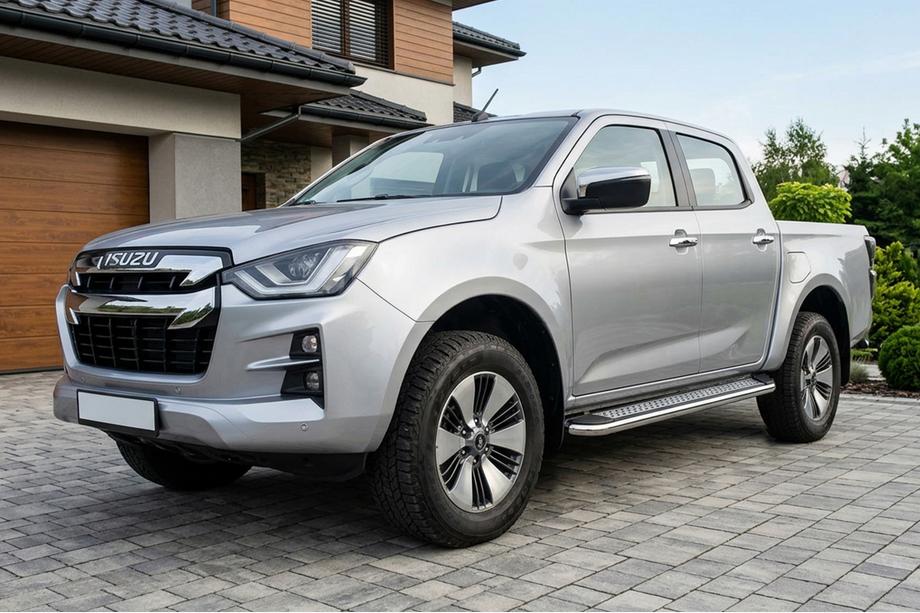Isuzu D-Max 2019– Maydos V2 sivuastinlaudat (2 kpl, alumiini / ruostumaton teräs) Image