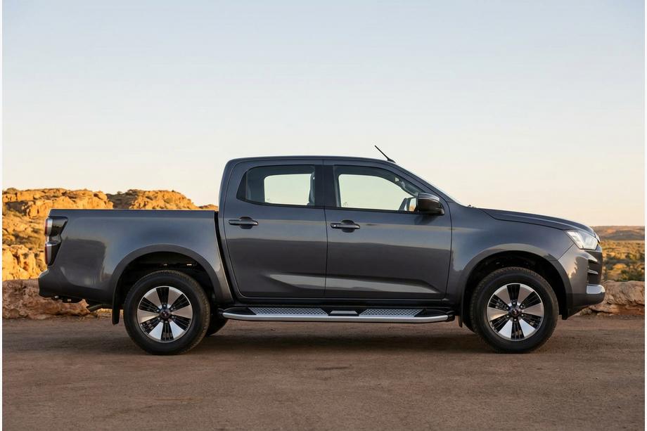 Isuzu D-Max 2019– Mevsim Grey sivuporrastangot (2 kpl, alumiini) Image