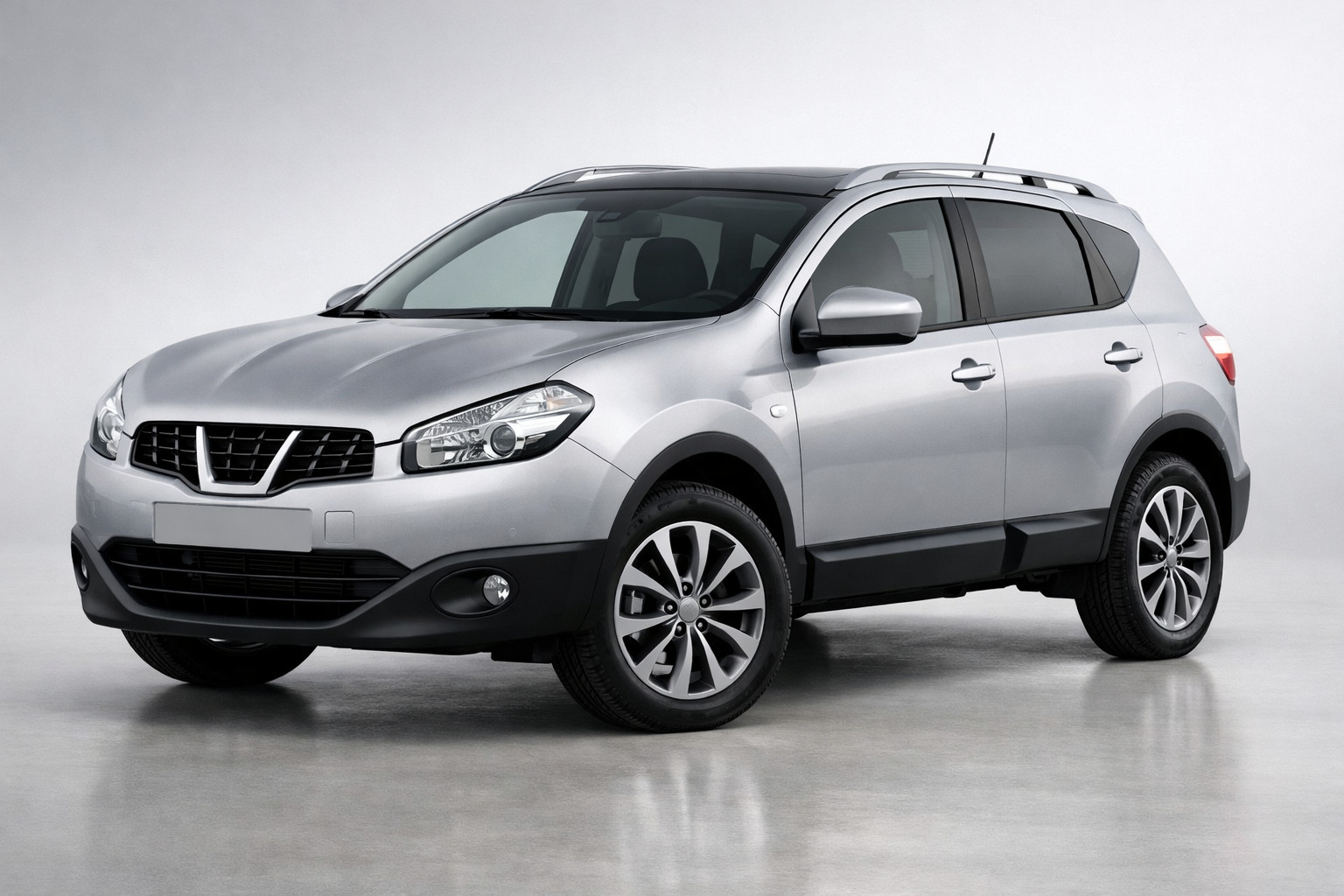 Nissan Qashqai 2010-2014 -koeajo: kaupunkicrossover ilman draamaa