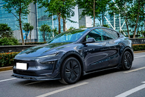 Tesla Model Y 2020– Korisarja Black Warrior (2025+) kuva 1