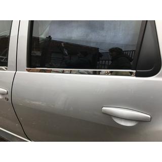 Ikkunalistat (4 kpl, ruostumaton teräs) Nissan Terrano 2014– kuva 4