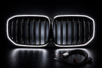 BMW X7 G07 2019– BMW munuaismaski M-Look LED (2019-2022, kiiltävä musta) kuva 11