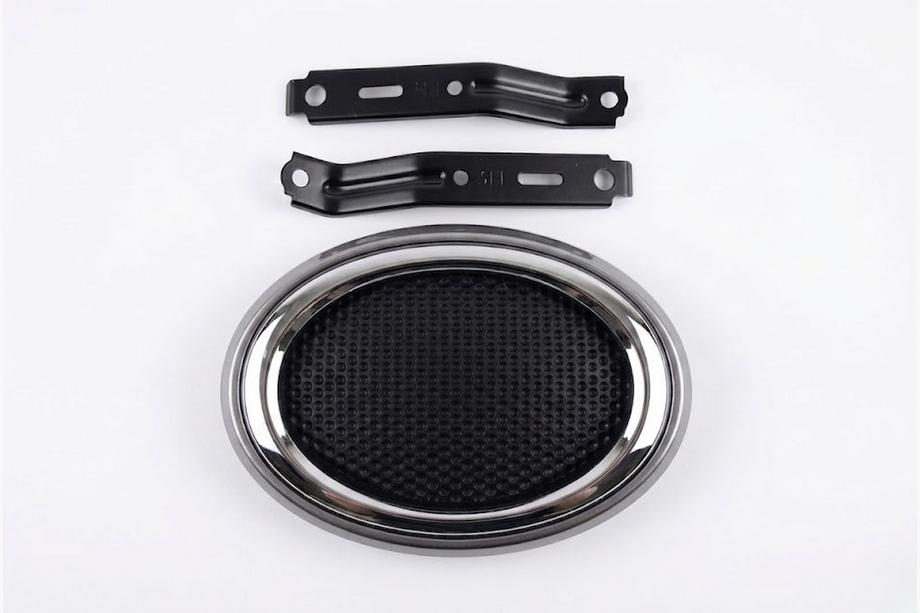Toyota Land Cruiser Prado 150 2009–2023 Etumerkki V4 (2013-2017, 20 x 14 cm) Image