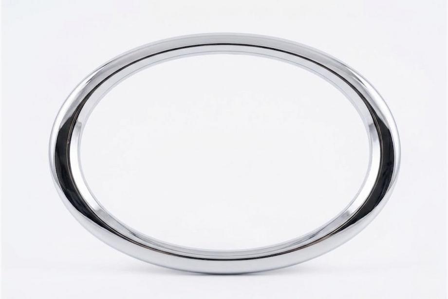 Toyota Takaembleemi ilman lasia V5 (17 cm × 12,5 cm) Image