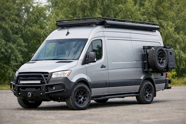 5 ensimmäistä päivitystä Mercedes Sprinter W907/W910:een yrityskäyttöön