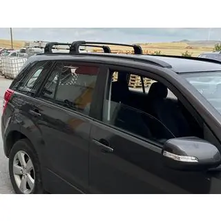 Kattotelineen poikkitangot alkuperäisiin kiinnityspisteisiin Ecem V3 (2 kpl) Suzuki Grand Vitara 2005–2017 kuva 1