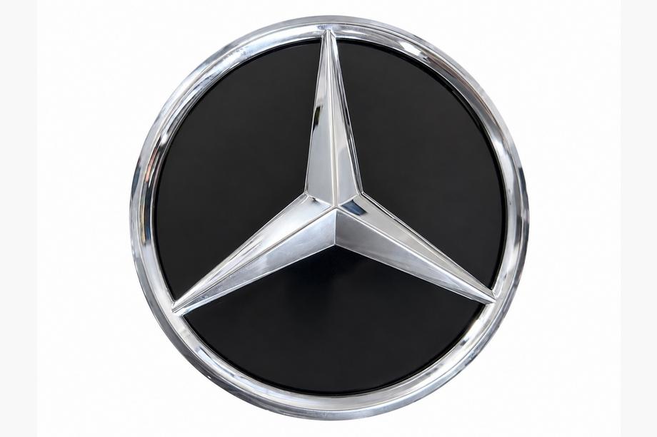 Mercedes GL-sarja X164 2006–2012 Etumerkki kiiltävällä kehyksellä (18,4 cm) Image