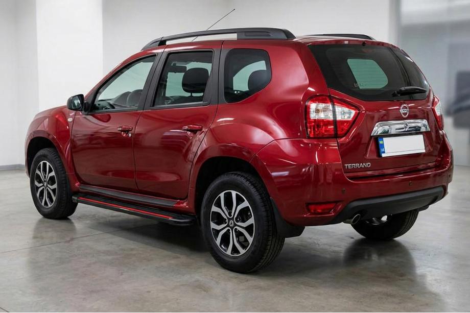 Nissan Terrano 2014– Sivuporrassarja Maya Red (2 kpl, alumiini) Image