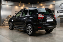 Nissan Terrano 2014– Sivuporrast Bosphorus Black (2 kpl, alumiini) kuva 1