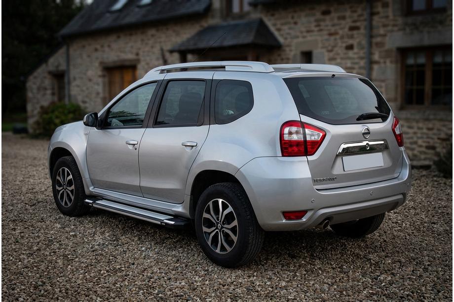 Nissan Terrano 2014– Rainbow sivuportaat (2 kpl, alumiini) Kuva 1