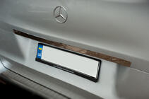 Mercedes Vito/V-class W447 2014– Leveä rekisterikilven ylälista (ruostumaton teräs) kuva 2