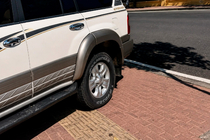 Toyota Land Cruiser 100 1998–2007 Lokasuojan levikesarja (10 kpl) kuva 3
