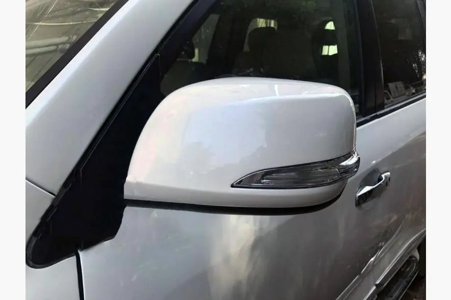 Toyota Land Cruiser 200 2007–2021 Peilikotelon kuoret (ilman vilkun toistinta, 2014-tyyli) Image