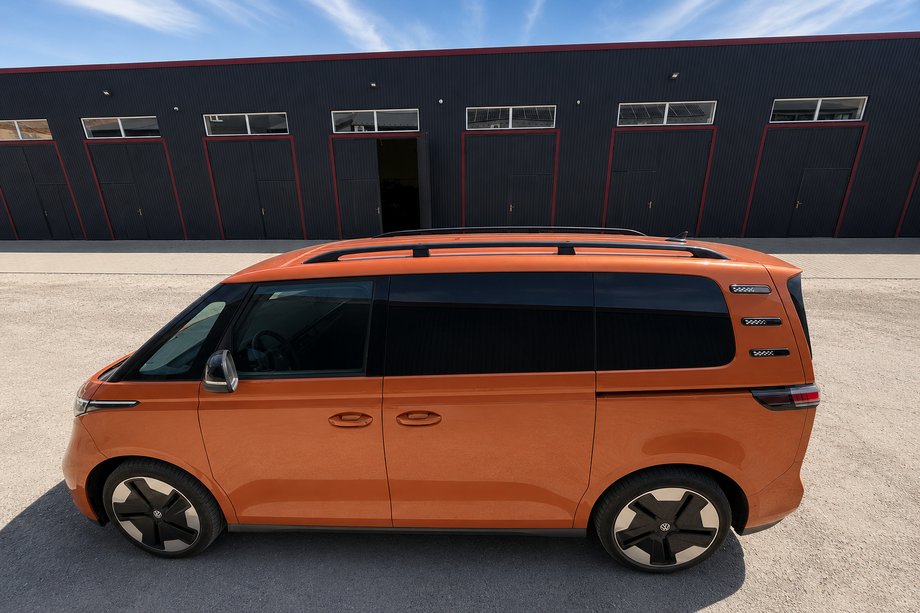 Volkswagen ID BUZZ 2022– Mustat kattokaiteet (turkkilainen design) Image