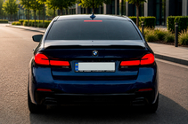 BMW 5-sarja G30/G31 2017–2023 Takavalot LCI-design (2017-2020, myydään yksittäin) Sisempi vasen (takaluukussa) kuva 2