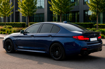BMW 5-sarja G30/G31 2017–2023 Takavalot LCI-design (2017-2020, myydään yksittäin) Sisempi vasen (takaluukussa) kuva 5