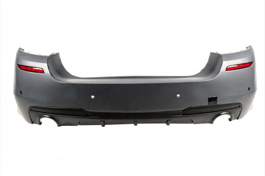 BMW 5-sarja F10/F11 2010–2016 Takapuskuri M-Performance-diffuusorilla (F10, kaksipuoliselle yksittäiselle pakoputkelle) Image