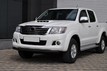 Toyota Hilux 2006–2015 Keulasuoja ST008 Black (ruostumaton teräs) kuva 2