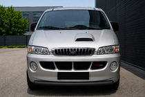 Hyundai H200, H1, Starex 1998–2007 Keulasuoja ST008 Black (ruostumaton teräs) kuva 1