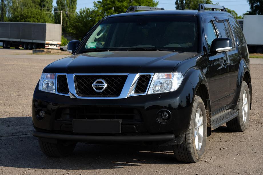 Nissan Navara 2006–2015 Etusuojakaari ST008 Black (ruostumaton teräs) Image