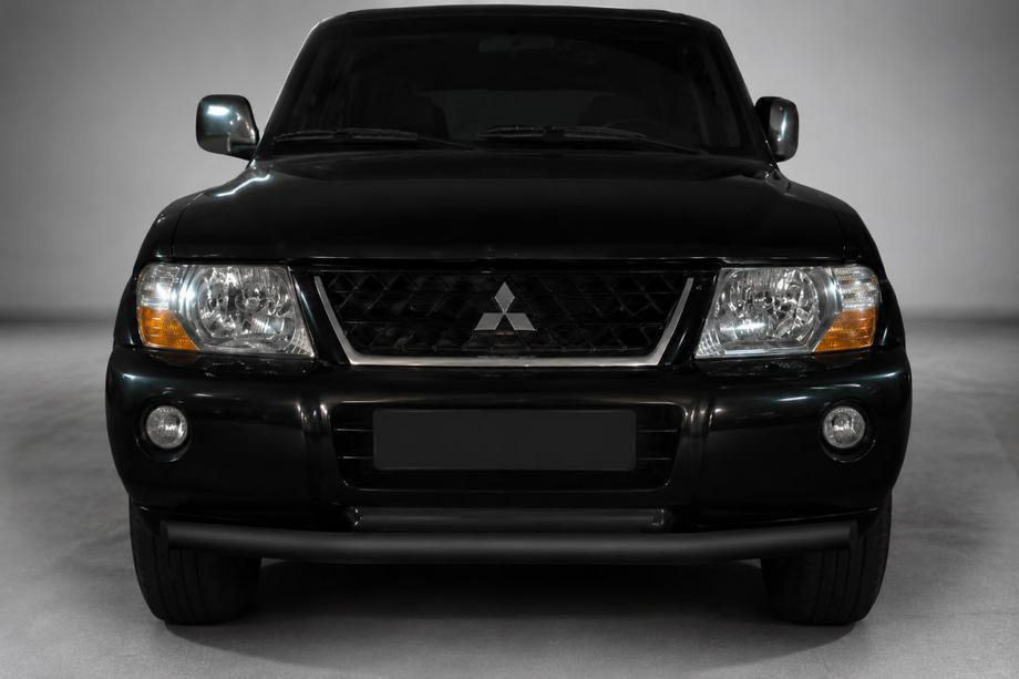 Mitsubishi Pajero Wagon III 1999–2006 Etupuskurisuoja ST014 Black (ruostumaton teräs) Image
